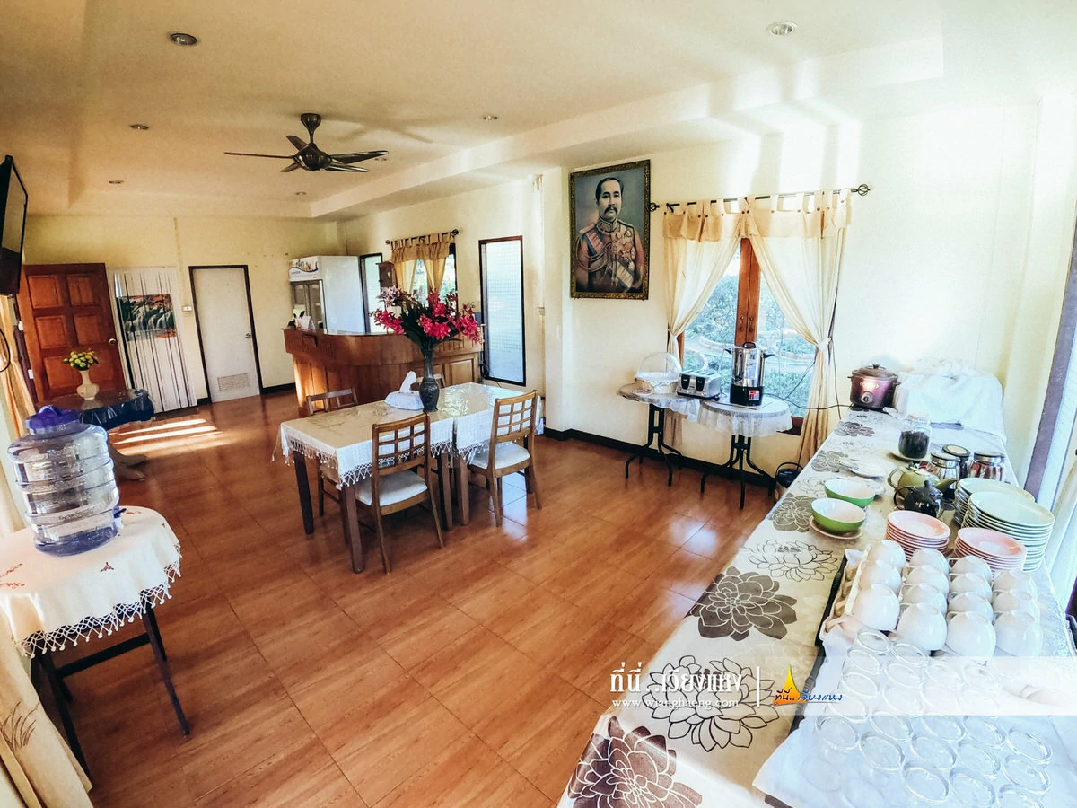 เฮือนหมอกคำรีสอร์ท